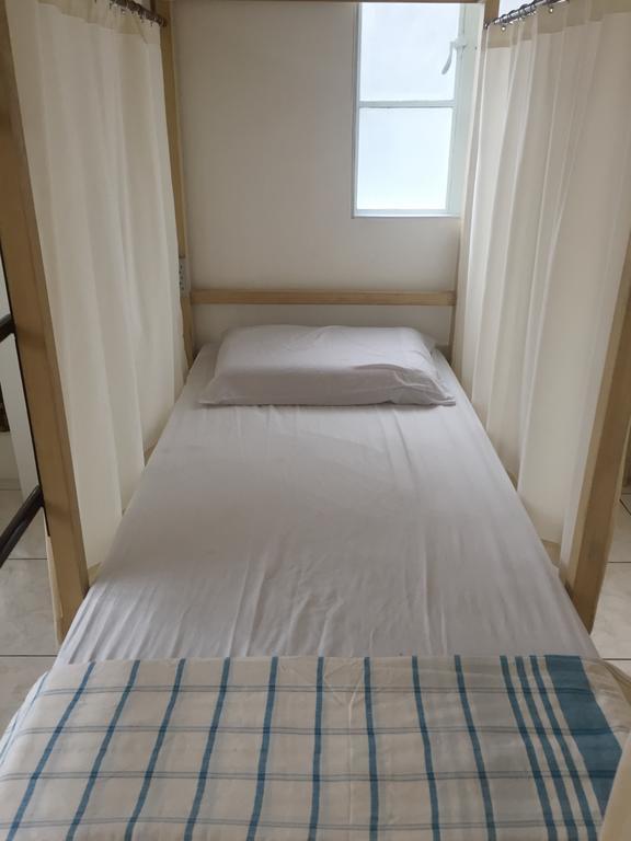 1 River Hostel *