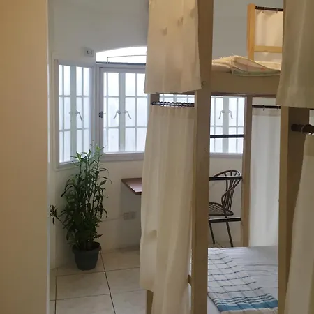 1 River Central Hostel Makati City Room photo