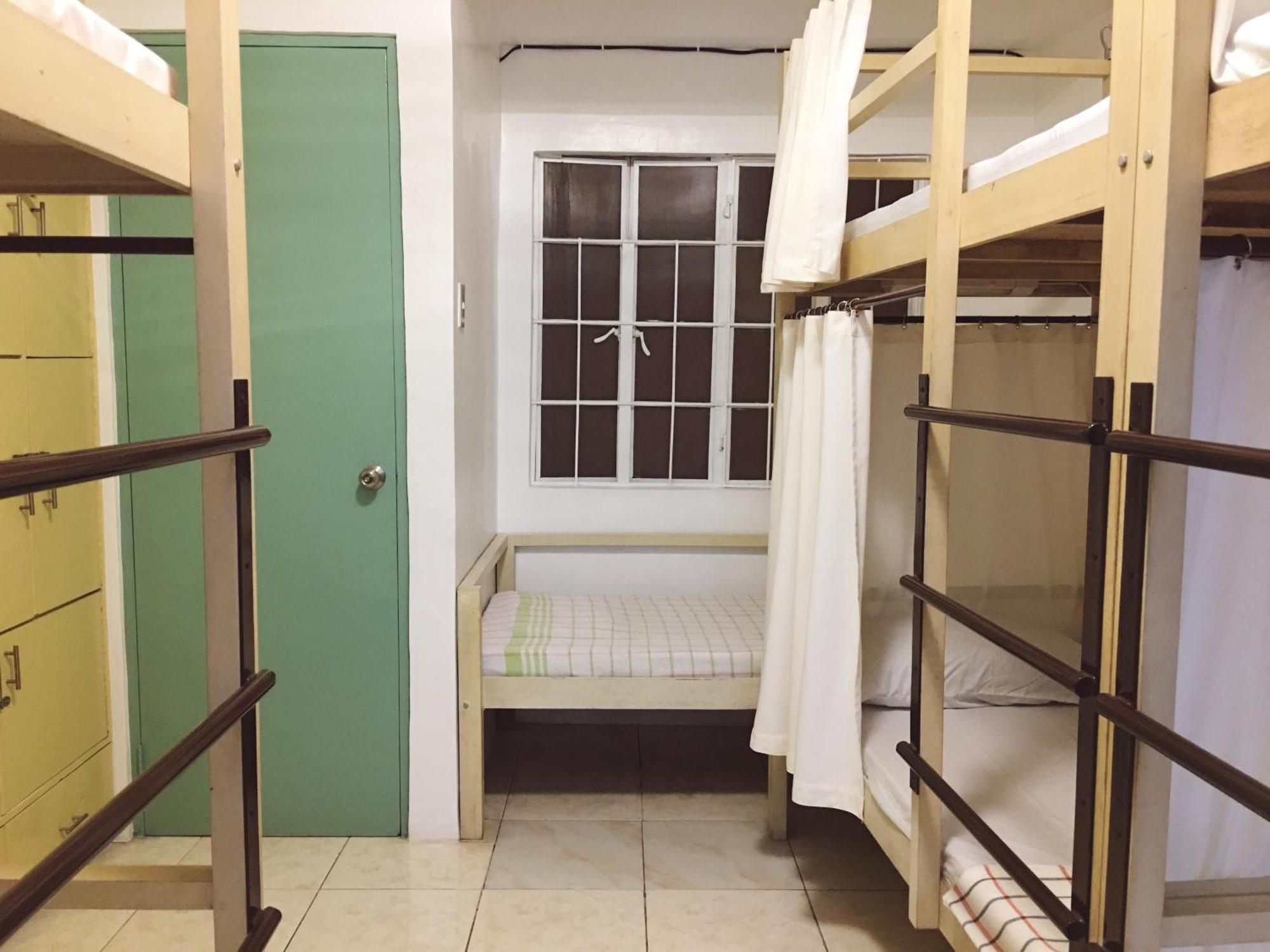Hostel 1 River